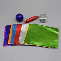 Barevné plátky hliníkové fólie